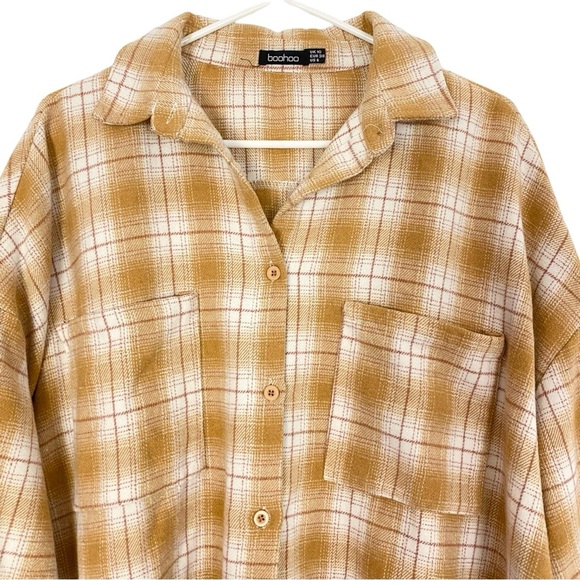 Boohoo Oversized Flannel Shirt Womens Size 6 Small Gold White Pockets Tunic - Picture 6 of 11